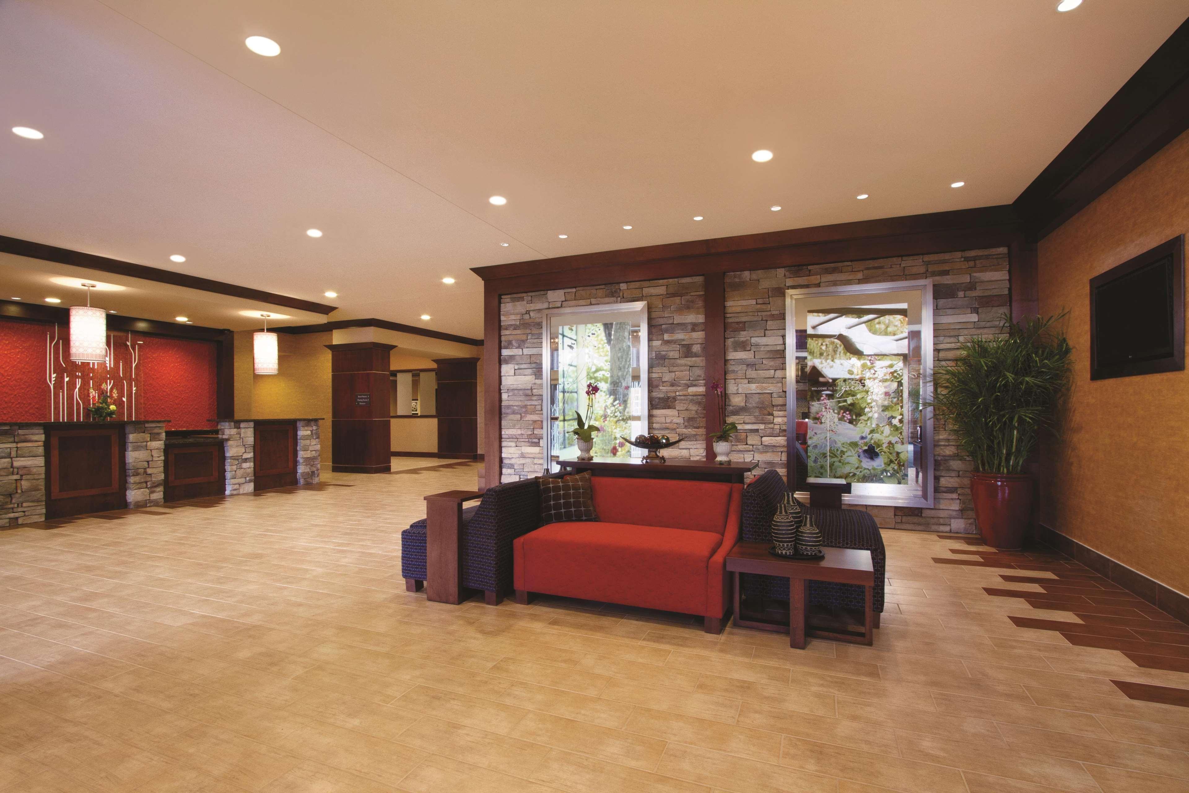 Hilton Garden Inn Oklahoma City/Bricktown Bagian luar foto