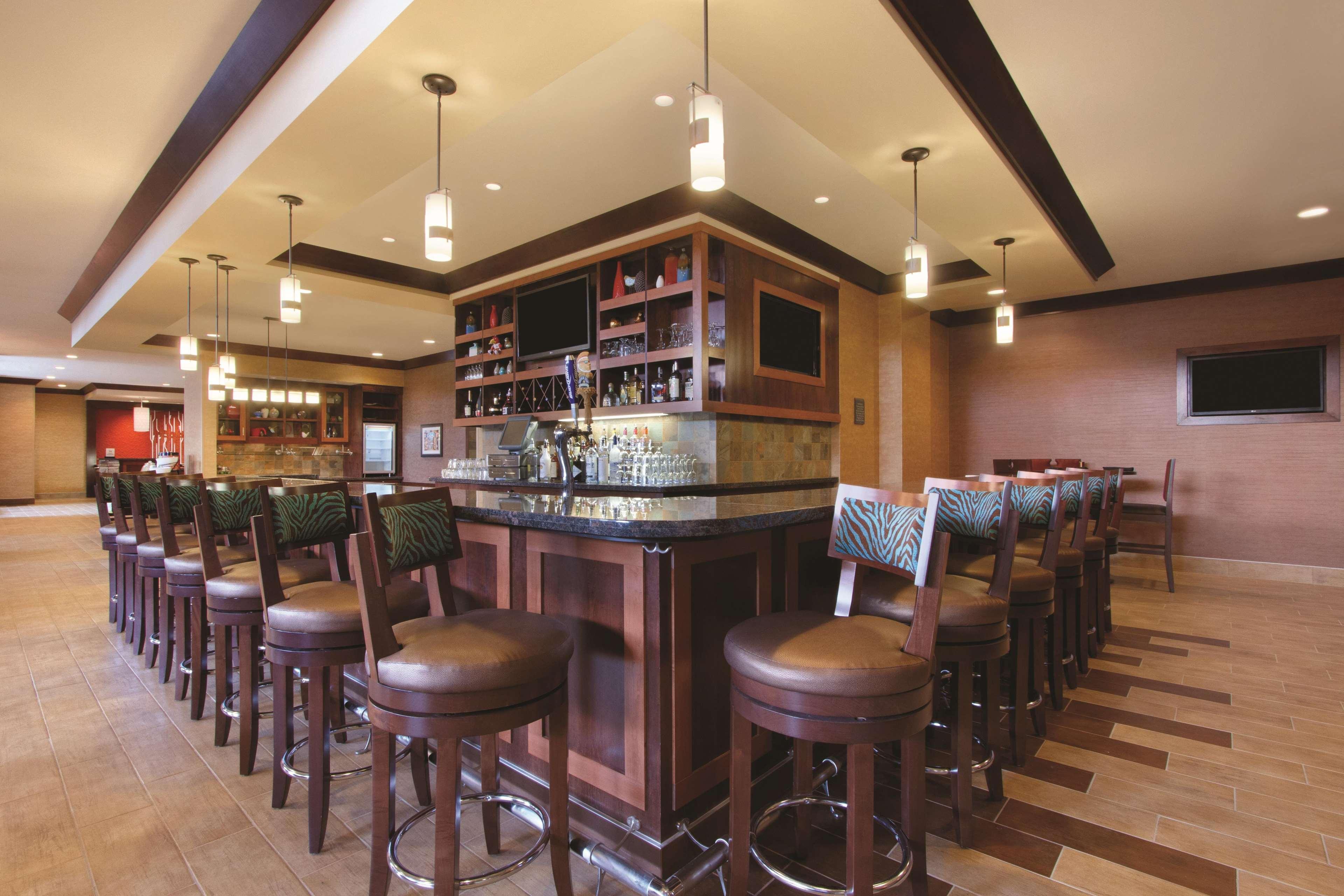 Hilton Garden Inn Oklahoma City/Bricktown Bagian luar foto