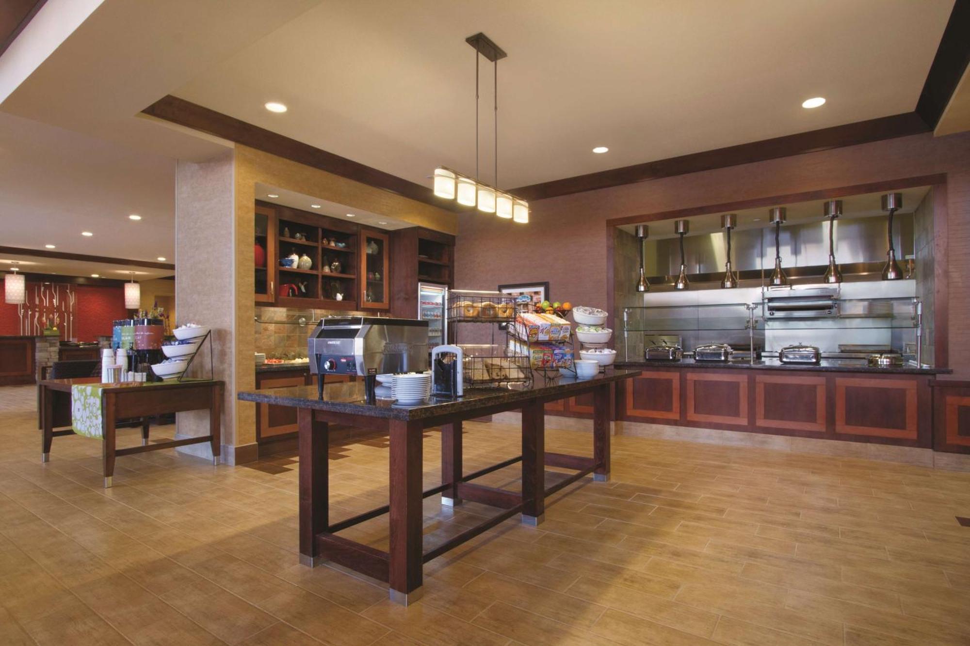 Hilton Garden Inn Oklahoma City/Bricktown Bagian luar foto