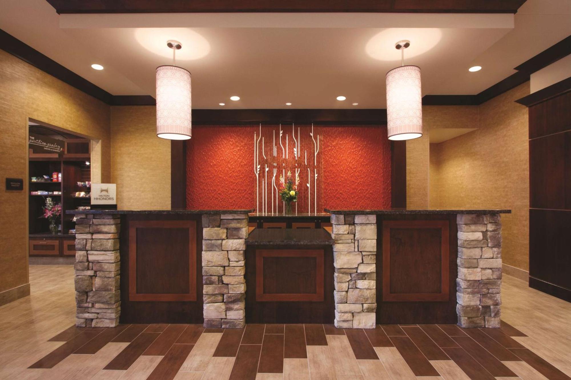 Hilton Garden Inn Oklahoma City/Bricktown Bagian luar foto