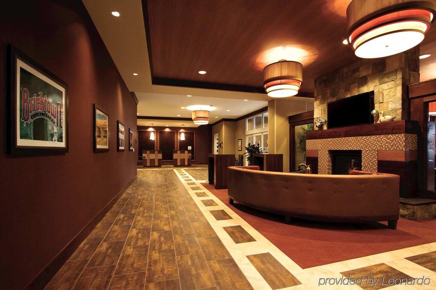Hilton Garden Inn Oklahoma City/Bricktown Bagian luar foto